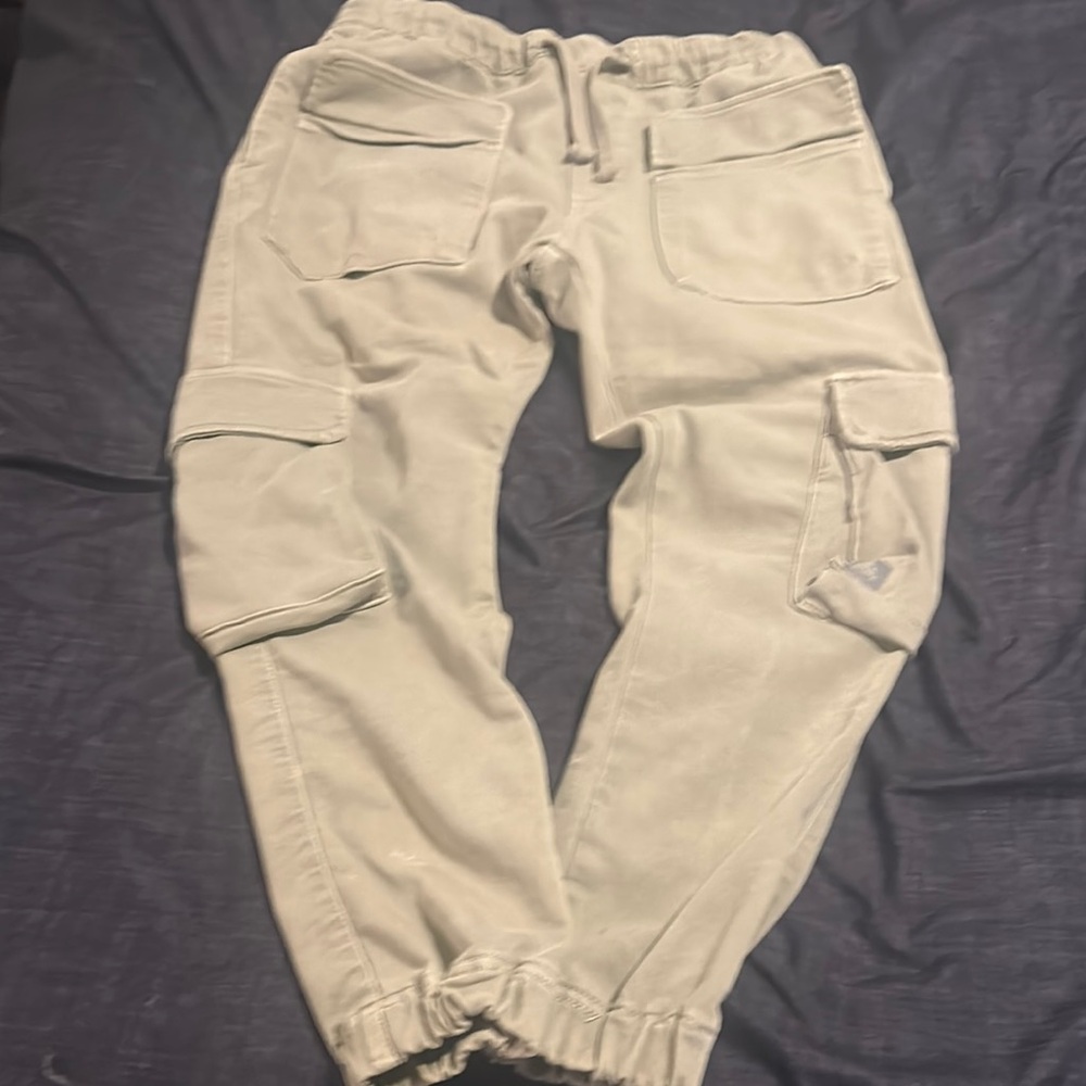 Stylish Cargo Joggers in Beige